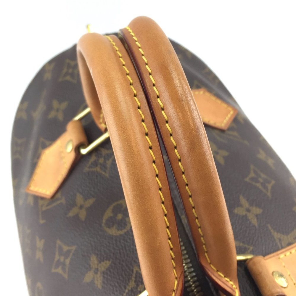 Louis Vuitton Classic Monogram Crossbody Bag - Picture 4 of 16